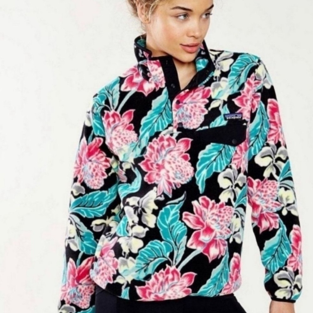 Patagonia Synchilla Snap-T Pullover‎ Floral Manoa Black Size S